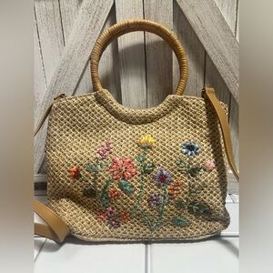 Embroidered Floral Woven Bag